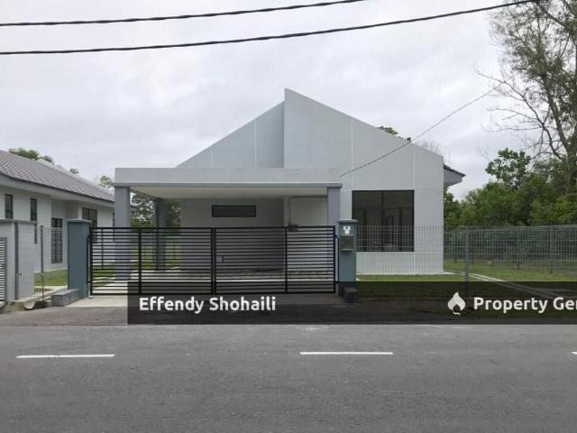 MAHKOTA HILLS LENGGENG BUNGALOW