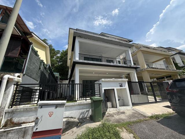 Mahkota Hills SemiD House Cheras Nice unit below market