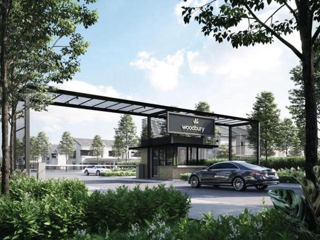 Mahkota Hills Woodbury Corner Lot