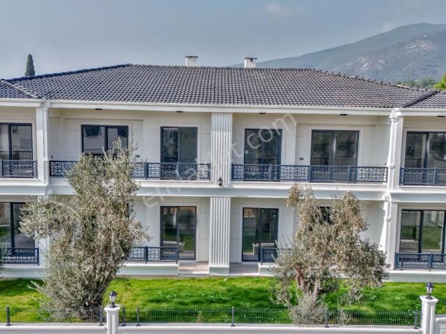 Mahmut İşler'den Güre'de Satılık Bahçeli 1+1 Sıfır Daire