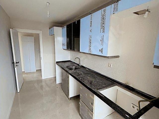 MAHMUTBEY GÜNEŞLİ YILLIK KİRA PEŞİN 3+1 101 m REVAN PARK