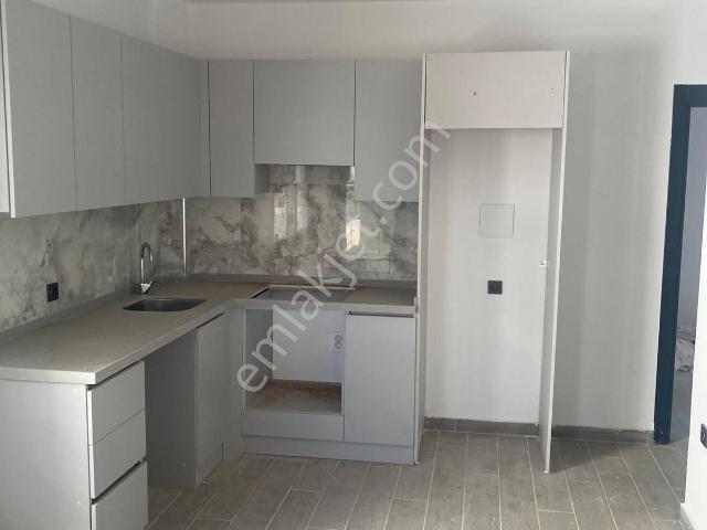 Mahmutlar Satılık 1+1 Boş Daire Yeni Proje Mahmutlar Alanya Antalya