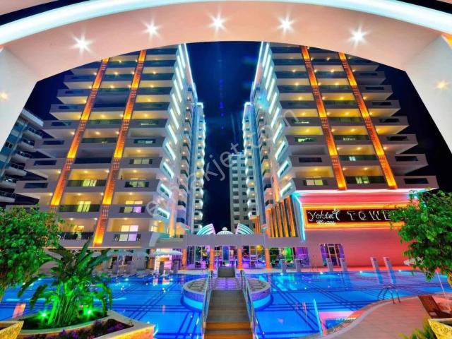 Mahmutlar Yekta Towers'ta 10. Kat Eşyalı 2+1 Köşe Daire