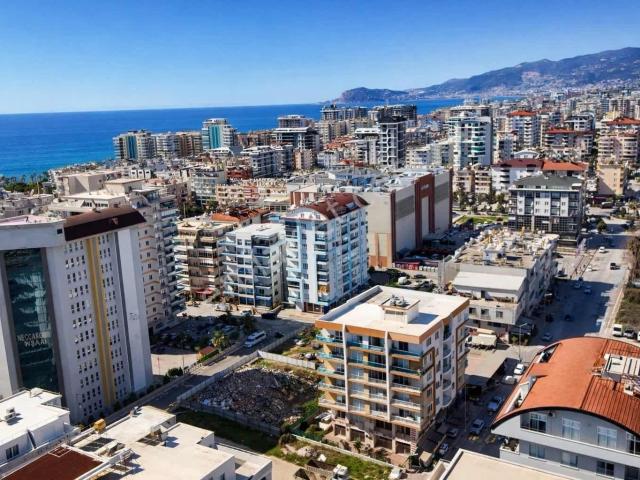 Mahmutlar'da Lüx Eşyalı Satılık 1+1 Daire