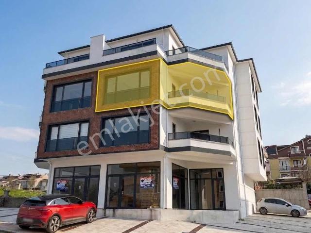 Mahmutpaşada Denız Manzaralı 3+1 Çatı Dubleks Asansörlü