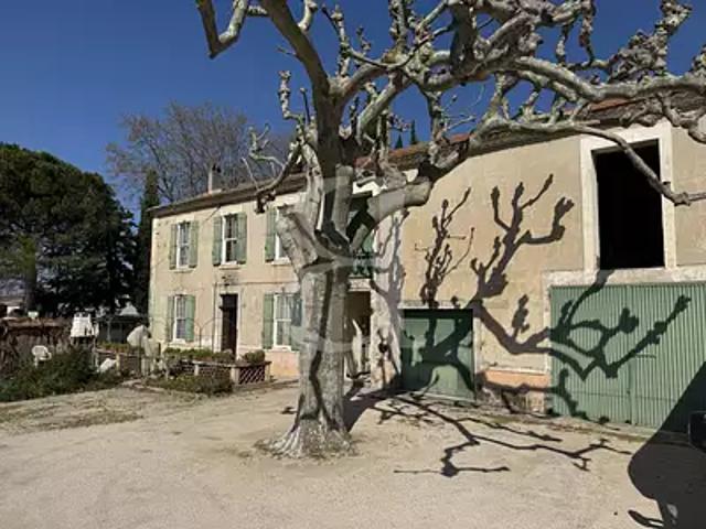 Maillane 13910 Achat / Vente maison 8 pièces t8