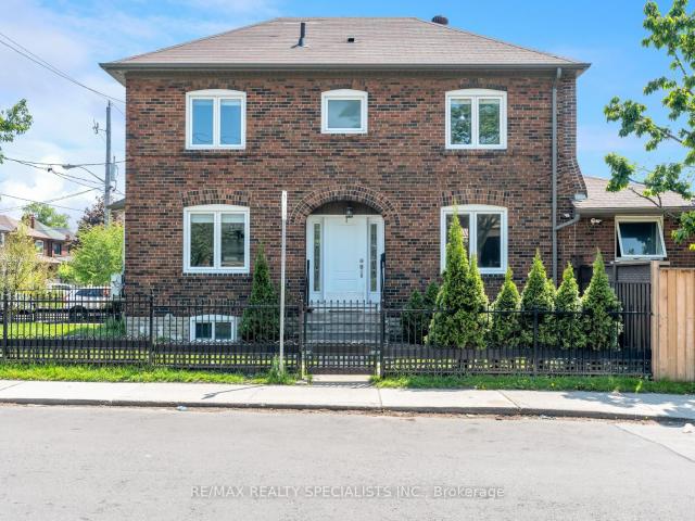 Main and 2nd 290 Westmount Avenue in Toronto: Oakwood Village House for lease Toronto C03: MLS®# C13160352