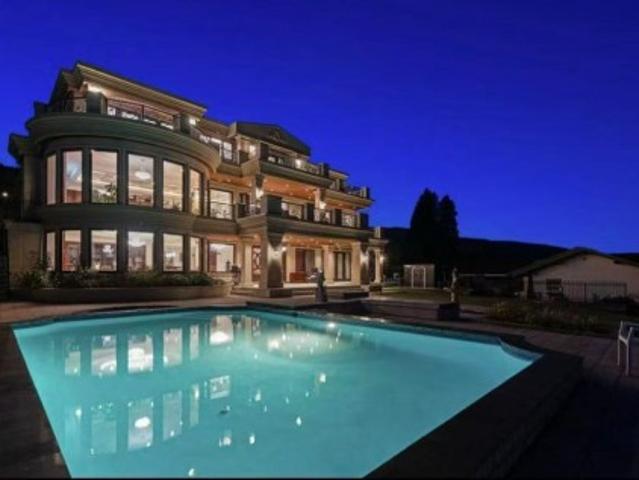 Main And Above 1327 Chartwell Dr, West Vancouver, BC, V7S 2R4 house for lease | Listing ID R3145 | Royal LePage