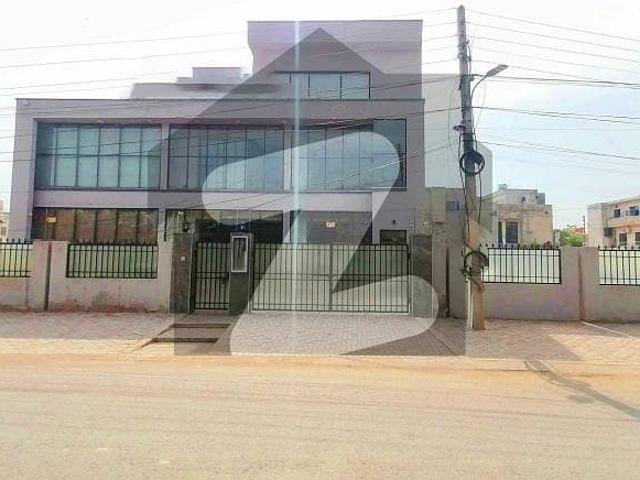 Main Double Road Johar Town Phase 2 Building Sized 13000 Square Feet