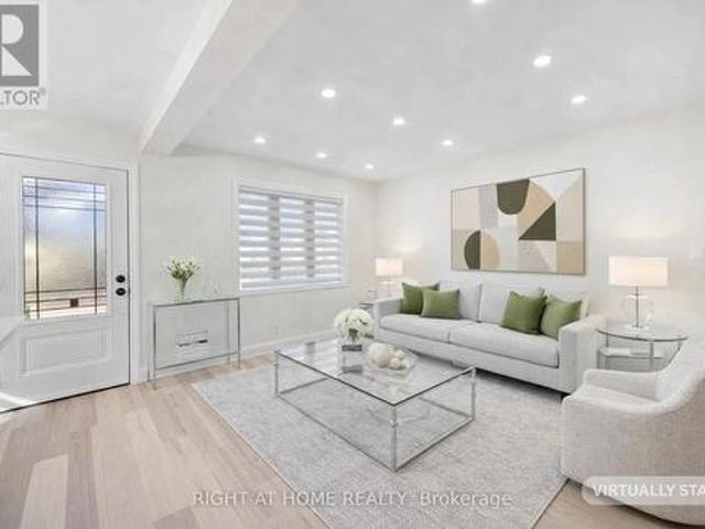 Main Fl 961 Victoria Park Avenue, Toronto, ON, M4B 2J4 house for lease | Listing ID E13425 | Royal LePage