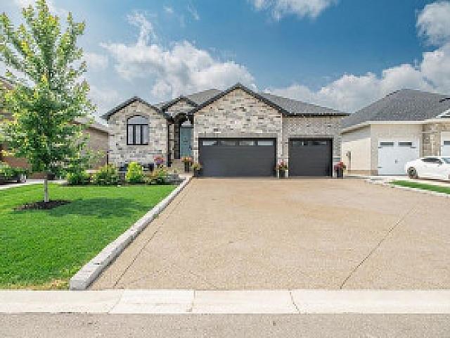 Main Floor Bungalow For Rent