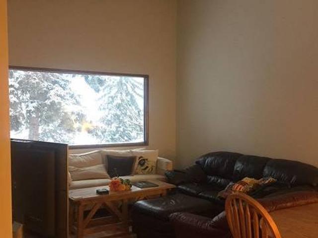 Main Floor for rent in Cambrian Heights