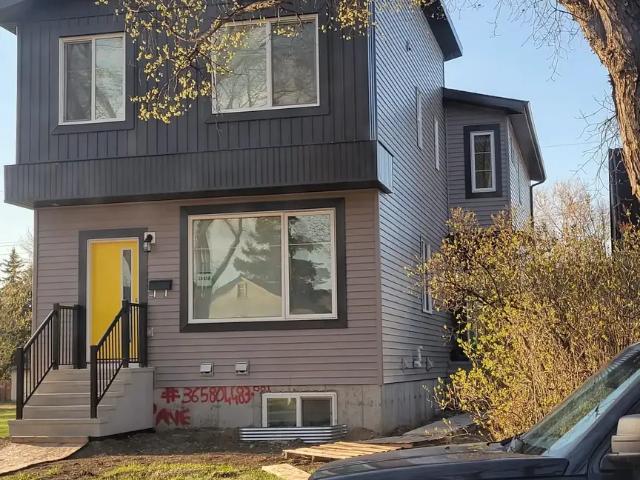 Main floor for rent in Queen Alexander