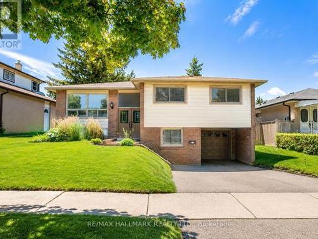 Main Floor 52 Tweedrock Crescent, Toronto, ON, M1E 4L5 house for lease | Listing ID E13588 | Royal LePage