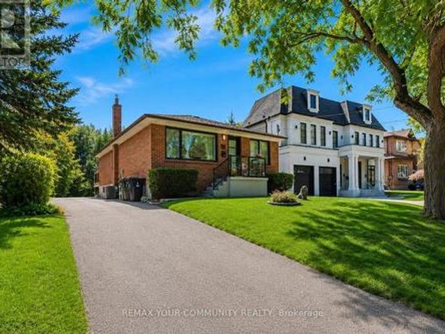 Main Floor 71 Centre Avenue, Toronto, ON, M2M 2L4 house for lease | Listing ID C13615 | Royal LePage