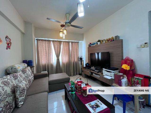 Main Place Residence