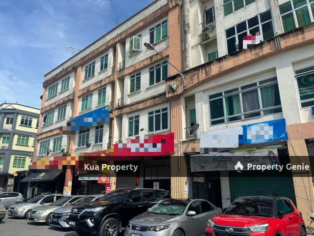 Main Road 4 Storey Shophouse For Sale! Located at Sejingkat, Demak Laut Industrial Park