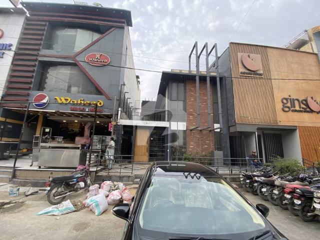 Main road independent commercial building for food brand etc