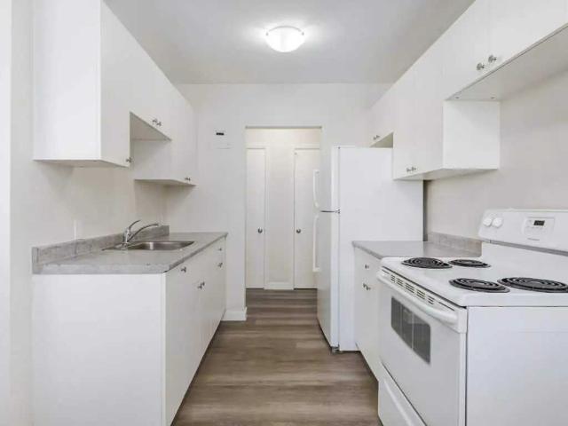 Main Street Villa 2 Bedroom Apartment for Rent at 1506 Main St, Saskatoon, SK S7H 0L7 Grosvenor Park