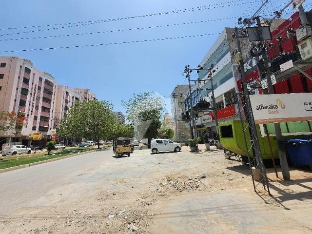 Main 150ft road apposit kfc, hbl, sindh bank all banks n food street road project sanober pride