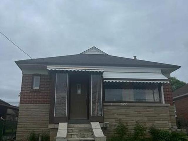 Main 1837 Victoria Park Avenue, Toronto, ON, M1R 1T4 house for lease | Listing ID E12991 | Royal LePage