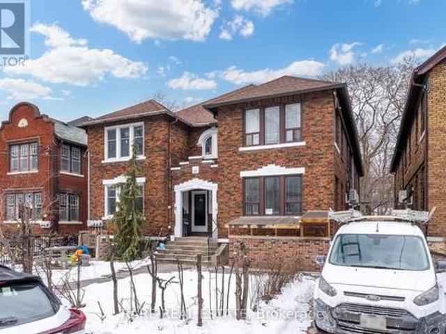 Main 10 Castleview Avenue, Toronto, ON, M5R 1Y9 investment for lease | Listing ID C13507 | Royal LePage