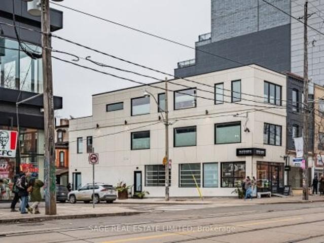Main 1227 Dundas Street W
