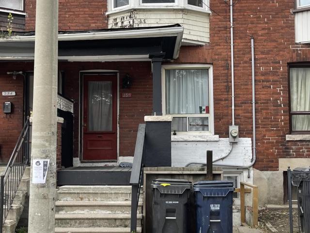 Main 236 Sterling Road, Toronto | 2Beds/1Bath, Townhouse, $2,050/mo | Condos. Ca