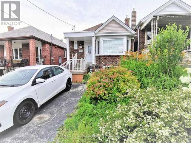 Main 379 Whitmore Avenue, Toronto, ON, M6E 2N5 house for lease | Listing ID W13025 | Royal LePage