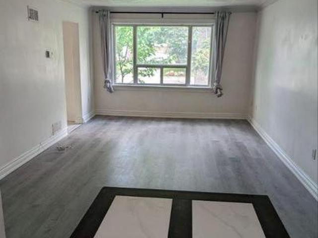 Main 38 Harding Boulevard, Richmond Hill, ON, L4C 1S8 house for lease | Listing ID N13542 | Royal LePage