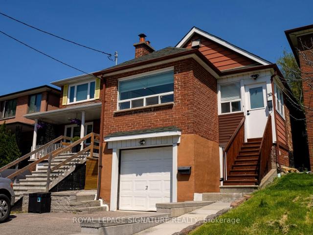 Main 30 Preston Road in Toronto: Caledonia Fairbank House for lease Toronto W03: MLS®# W13424038