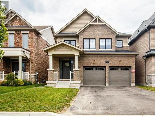 Main 33 Bremner Street, Whitby, ON, L1R 1W5 house for lease | Listing ID E13568 | Royal LePage