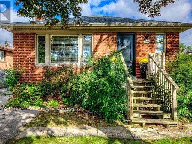 Main 408 Lanor Avenue, Toronto, ON, M8W 2R6 house for lease | Listing ID W13025 | Royal LePage