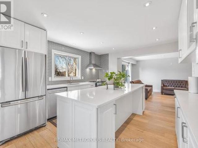 Main 57 Calder Crescent, Whitby, ON, L1N 6M2 house for lease | Listing ID E13654 | Royal LePage