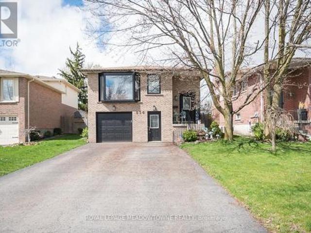 Main 830 Merritt Drive, Milton, ON, L9T 4K1 house for lease | Listing ID W13433 | Royal LePage
