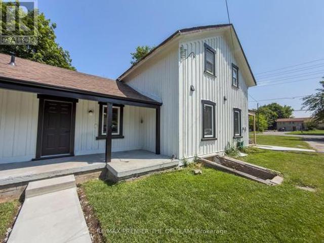 Main 9690 Keele Street, Vaughan, ON, L6A 3Y6 house for lease | Listing ID N13514 | Royal LePage