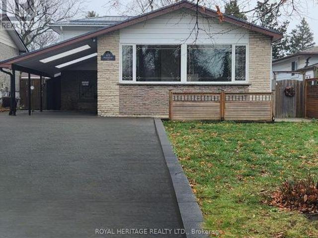 Main 975 Hawthorne Court, Oshawa Donevan, ON, L1H 2H4 house for lease | Listing ID E13709 | Royal LePage