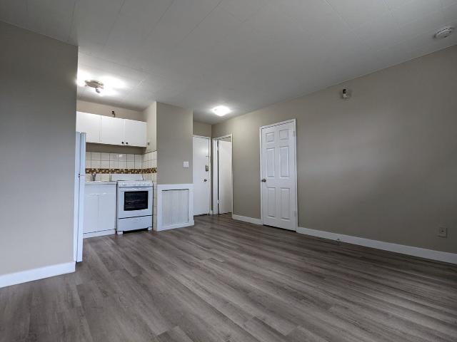 Mainstreet University Apartments 1 Bedroom Apartment for Rent at 1311 Temperance St, Saskatoon, SK S7N 0P5 Varsity View