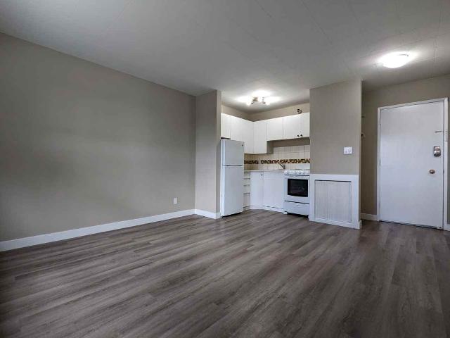 Mainstreet University Apartments Studio Apartment for Rent at 1311 Temperance St, Saskatoon, SK S7N 0P5 Varsity View