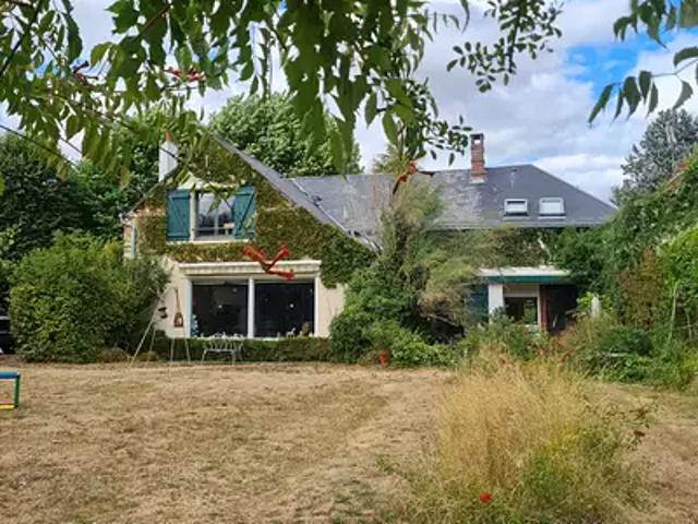 Maintenon 28130 Achat / Vente maison 10 pièces t10 au dernier étage terrasse