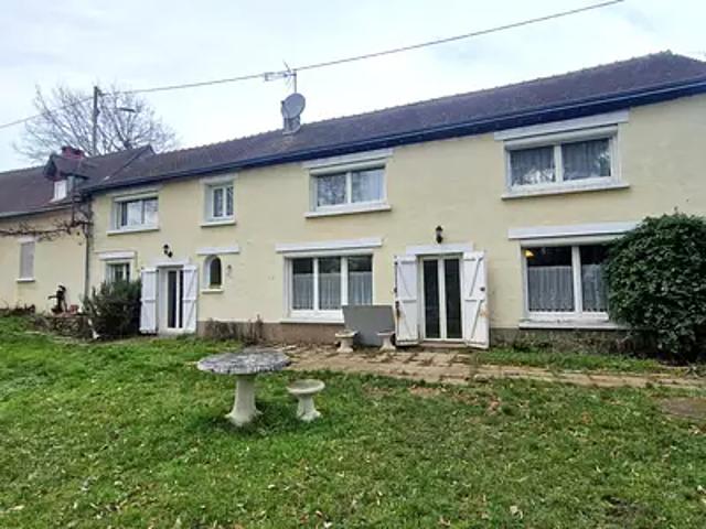 Maintenon 28130 Achat / Vente maison 6 pièces t6 au dernier étage cave