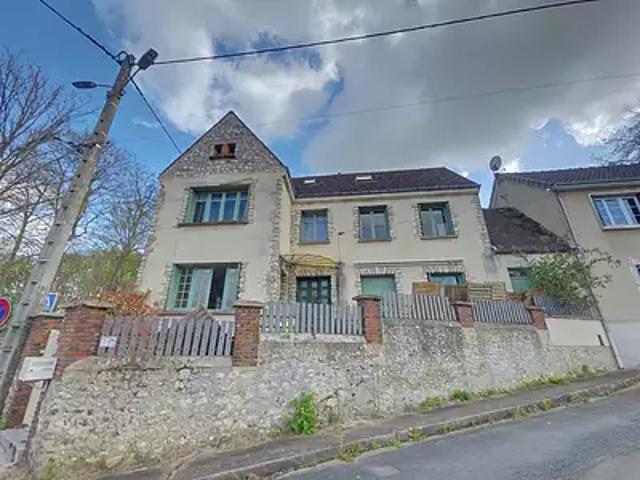 Maintenon 28130 Achat / Vente maison 6 pièces t6 au dernier étage terrasse