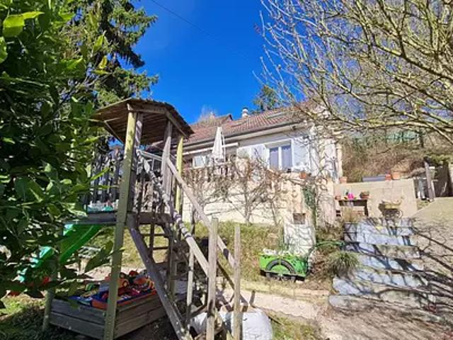 Maintenon 28130 Achat / Vente maison 6 pièces t6 au dernier étage terrasse