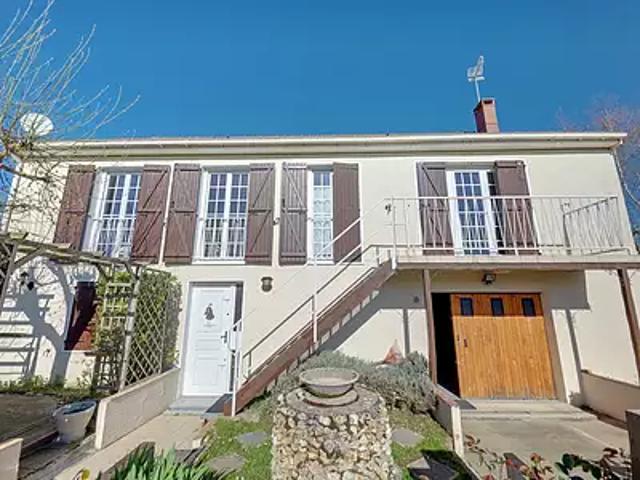 Maintenon 28130 Achat / Vente maison 6 pièces t6 au dernier étage terrasse