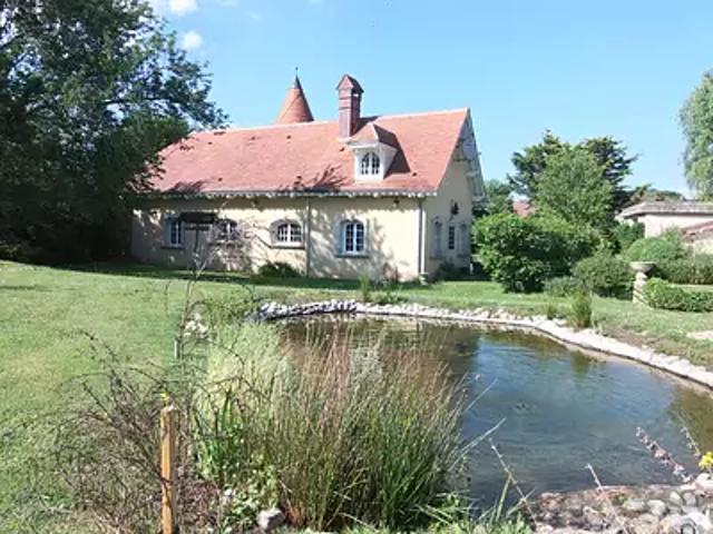Maintenon 28130 Achat / Vente maison 8 pièces t8 au dernier étage terrasse