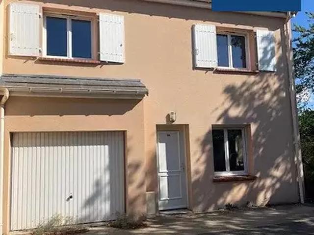 Mainvilliers 28300 Location maison 4 pièces t4 parking