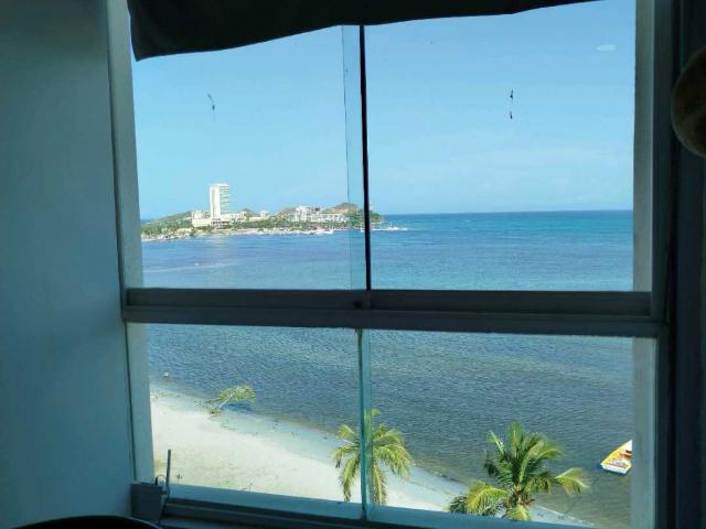 MAIOMAR +R APARTAMENTO VISTA MAR, PORLAMAR VENTA