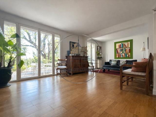 Maiosn de 165m2 avec un F2 indépendant de 27m2 165m² Montpellier