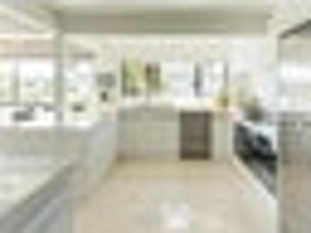 Mairangi Bay, 4 bedrooms, $980 pw