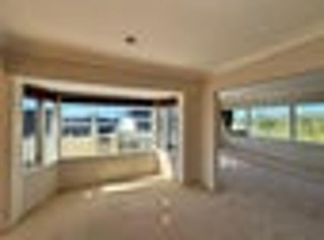Mairangi Bay, 5 bedrooms, $990 pw